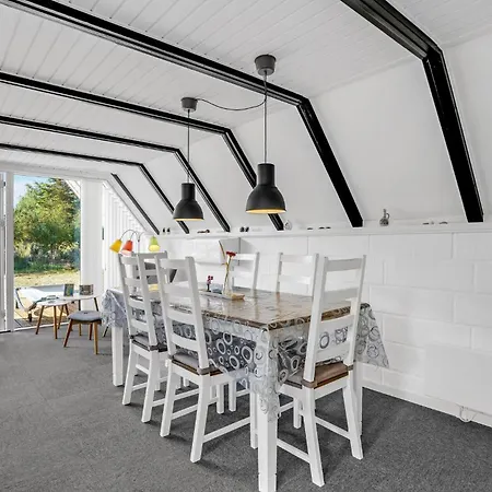 Stunning Home In Romo With Wifi Romo